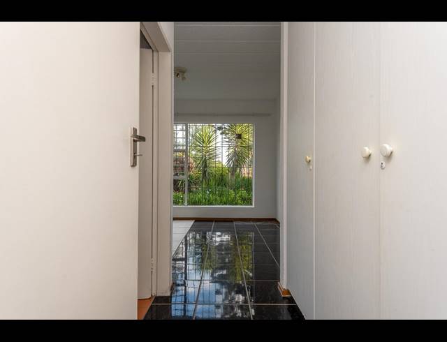 2 BEDROOM APARTMENT SOLD IN BASSONIA